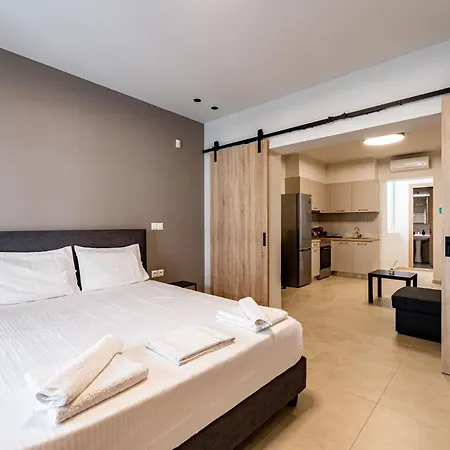 Renovated 2nd Floor Apt-close To The Park Apartment Athens